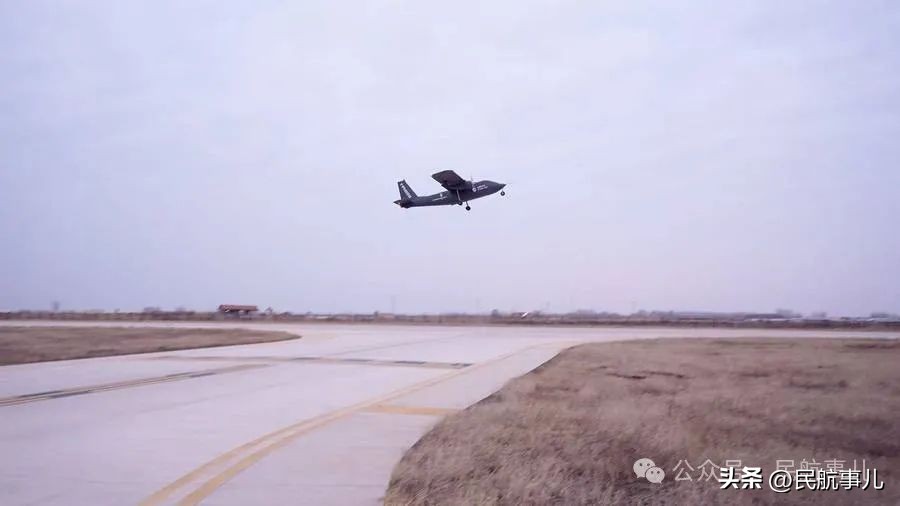 快递公司尝试用无人机运送包裹_TP1000无人运输机的未来：你的快递可能会飞_快递公司新增了无人机送快递